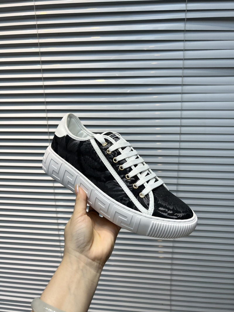 Givenchy Sneakers